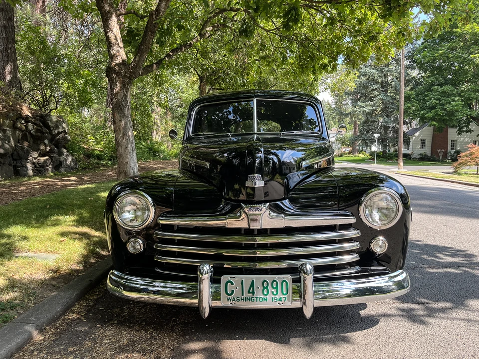 1947 Ford Standard & Deluxe & Super Deluxe - Image 10 of 31