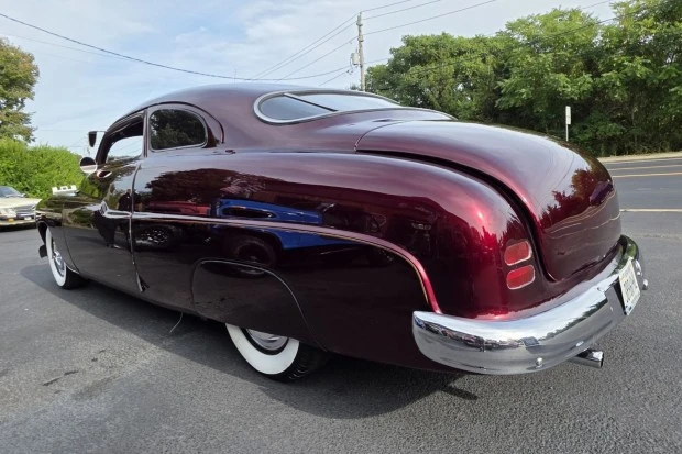 1949 Mercury Eight - Image 2 of 7