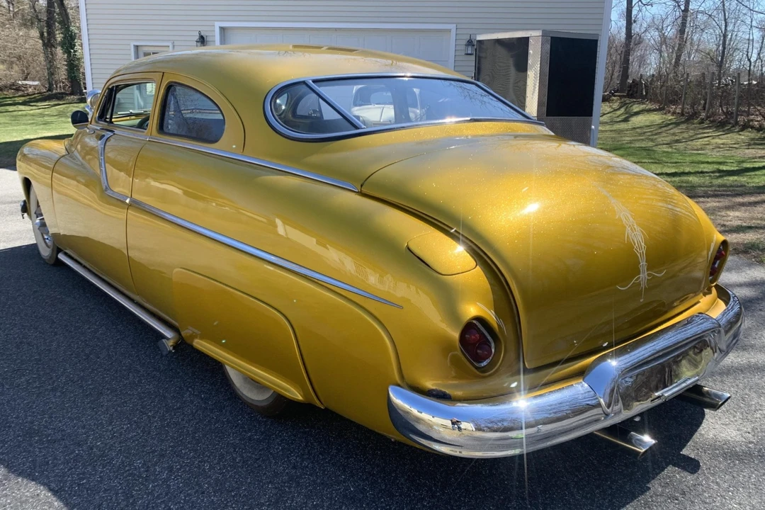 1949 Mercury Eight - Image 4 of 9
