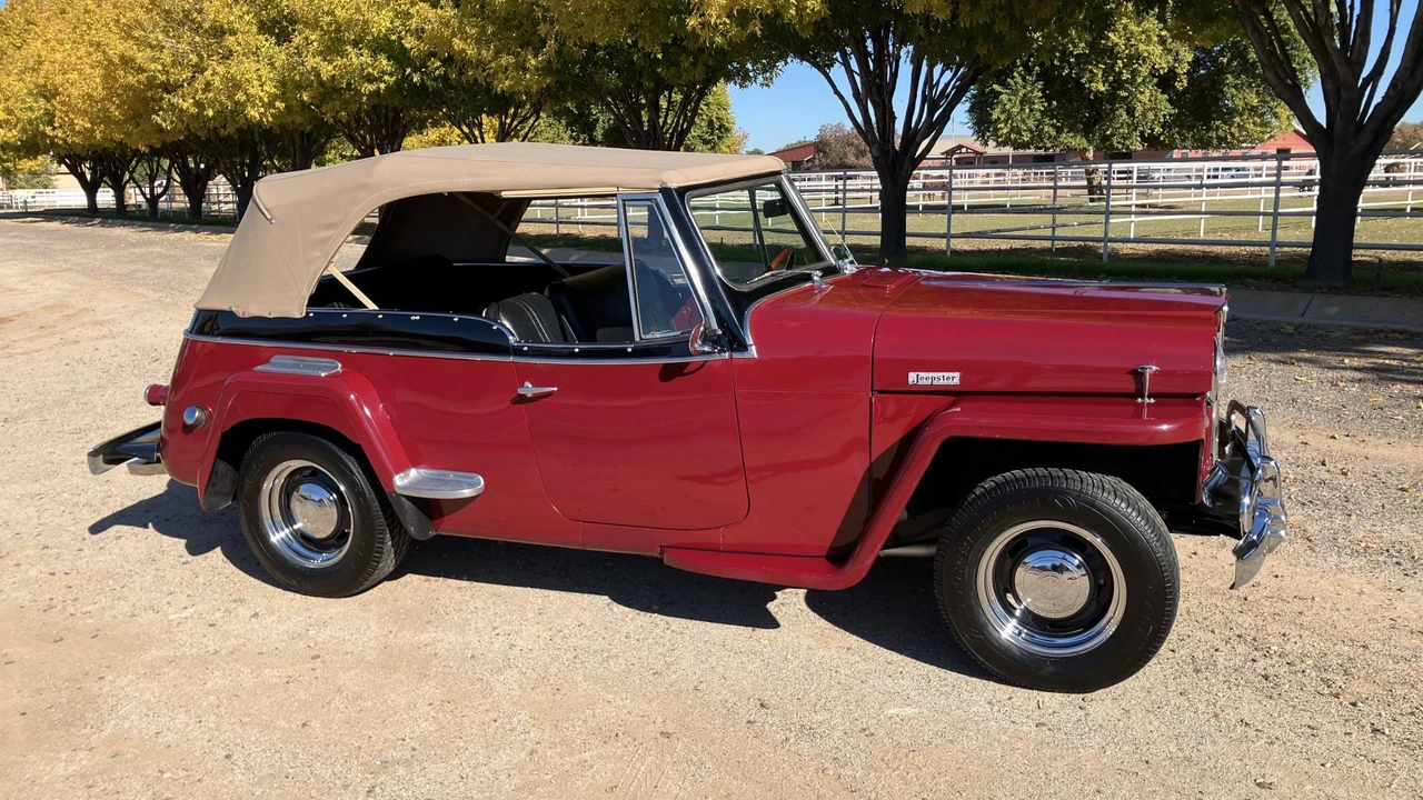 1949 Willys Jeepster - Image 23 of 31