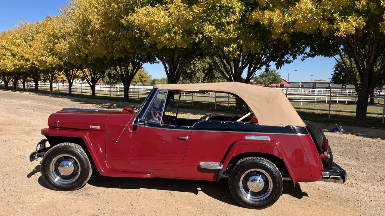 1949 Willys Jeepster - Image 28 of 31