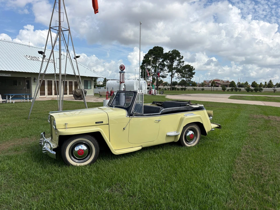 1949 Willys Jeepster - Image 13 of 31