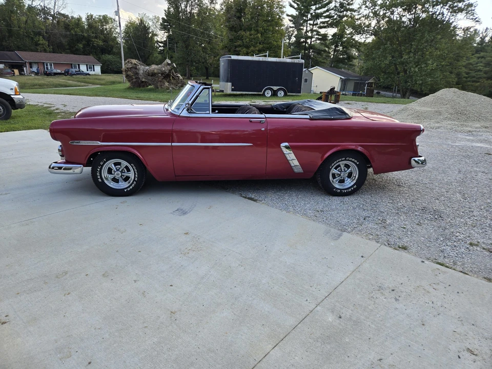 1952 Ford Crestline - Image 3 of 31