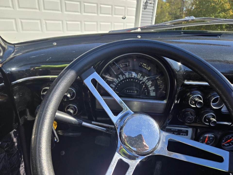 1952 Ford Crestline - Image 24 of 31