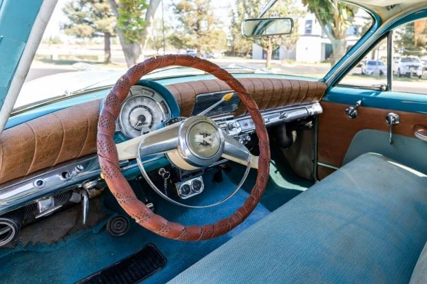 1952 Kaiser - Image 5 of 7