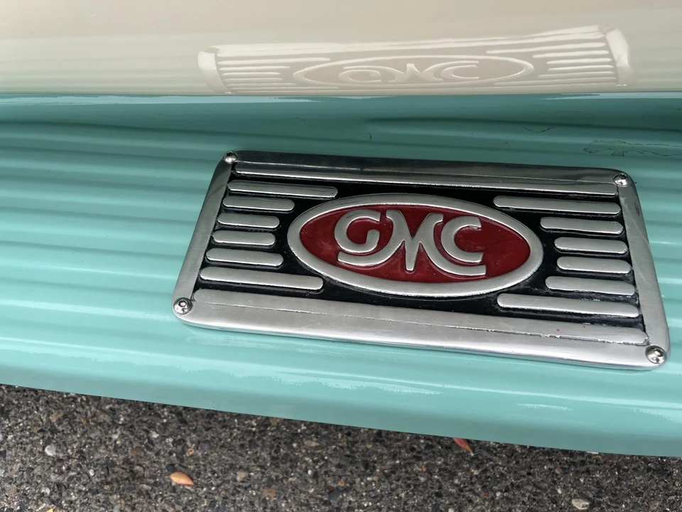 1953 GMC Carryall Suburban 3rd Gen - Image 28 of 31