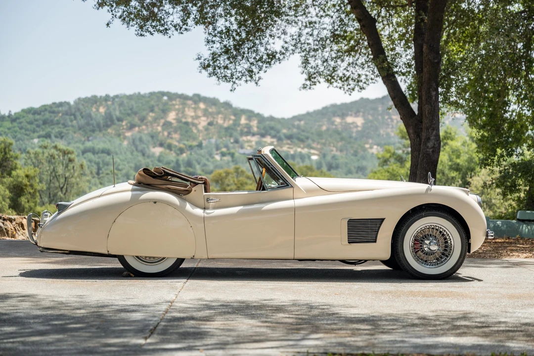 1953 Jaguar XK120 DHC Drophead - Image 10 of 31