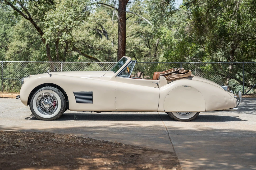 1953 Jaguar XK120 DHC Drophead - Image 6 of 31