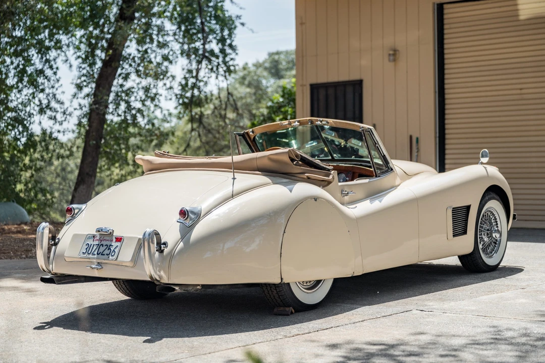 1953 Jaguar XK120 DHC Drophead - Image 9 of 31
