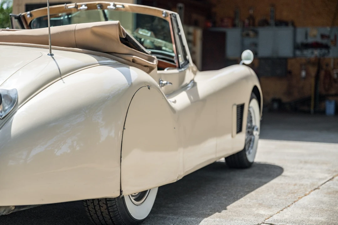 1953 Jaguar XK120 DHC Drophead - Image 30 of 31