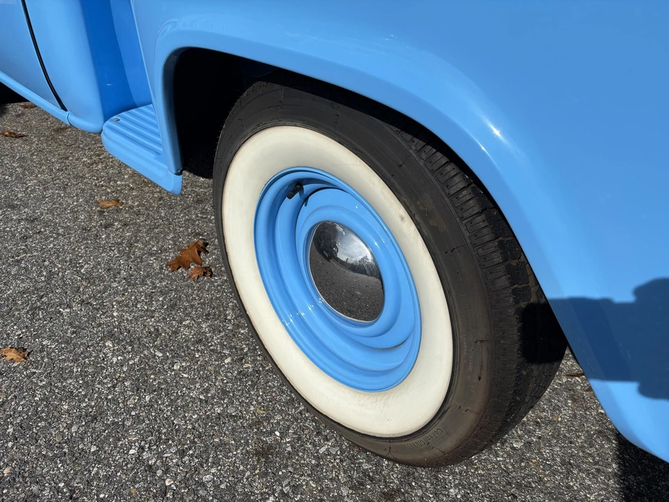 1955 Chevrolet Task Force - Image 29 of 31