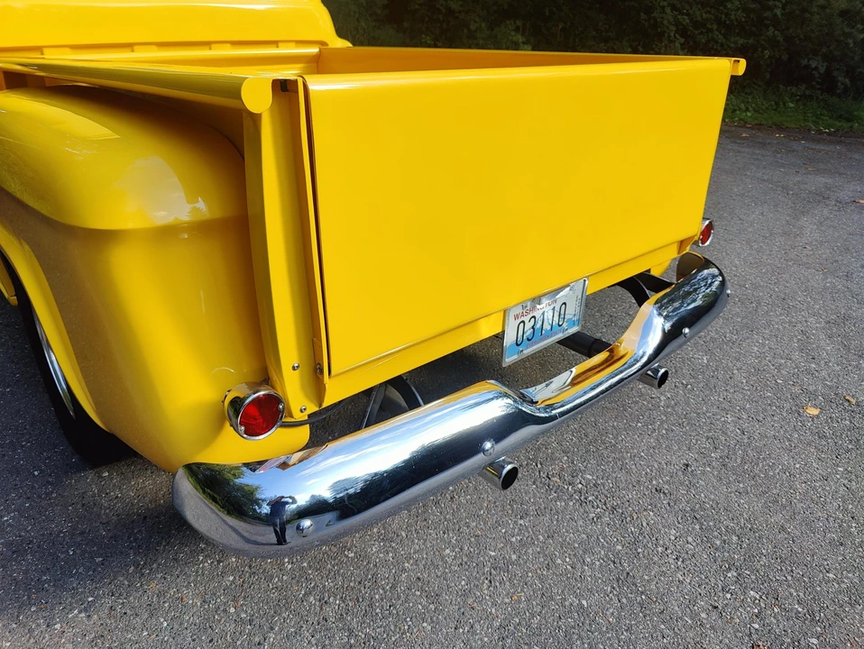 1955 Chevrolet Task Force - Image 20 of 31