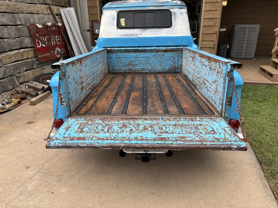1955 Chevrolet Task Force - Image 15 of 31