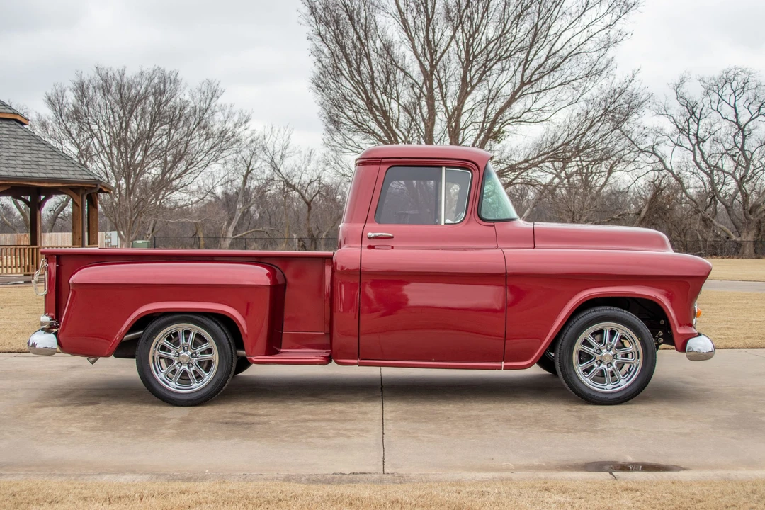 1955 Chevrolet Task Force - Image 27 of 31
