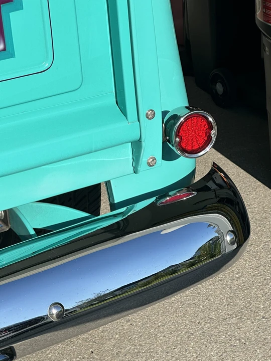 1955 Chevrolet Task Force - Image 28 of 31