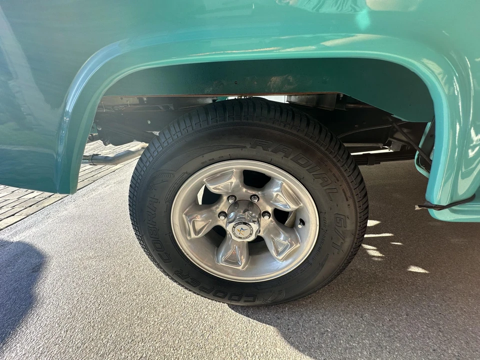 1955 Chevrolet Task Force - Image 30 of 31