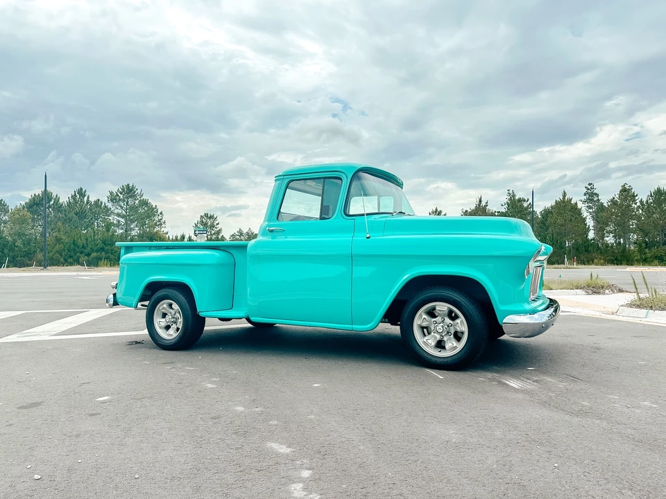 1955 Chevrolet Task Force - Image 11 of 31
