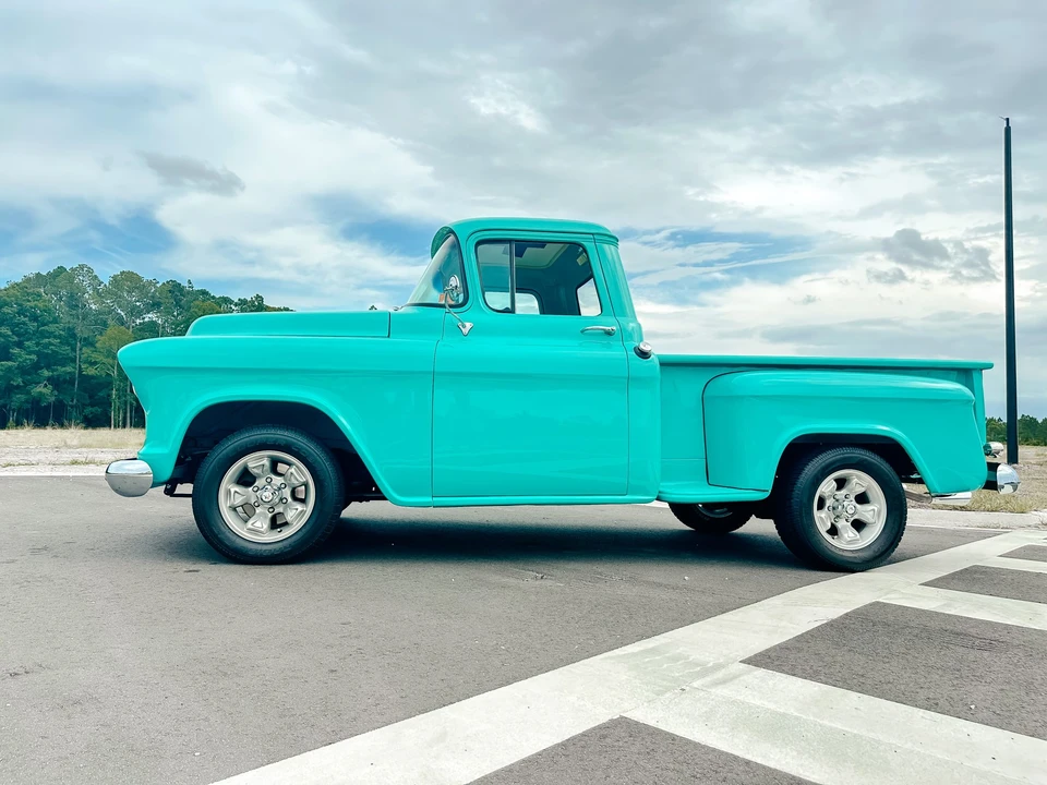 1955 Chevrolet Task Force - Image 4 of 31