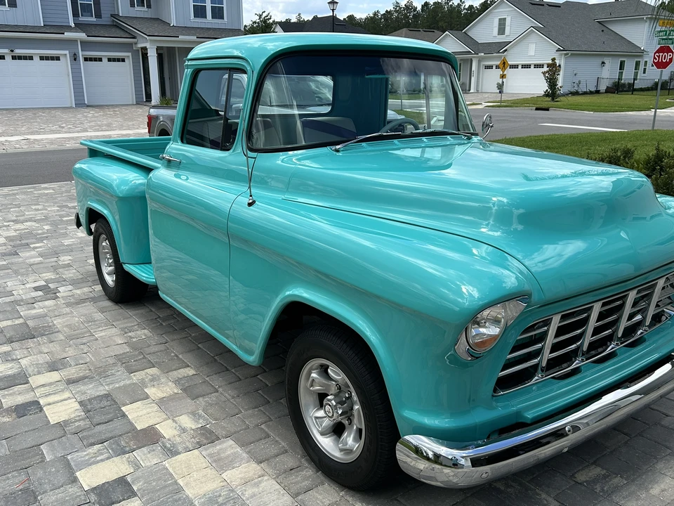 1955 Chevrolet Task Force - Image 14 of 31