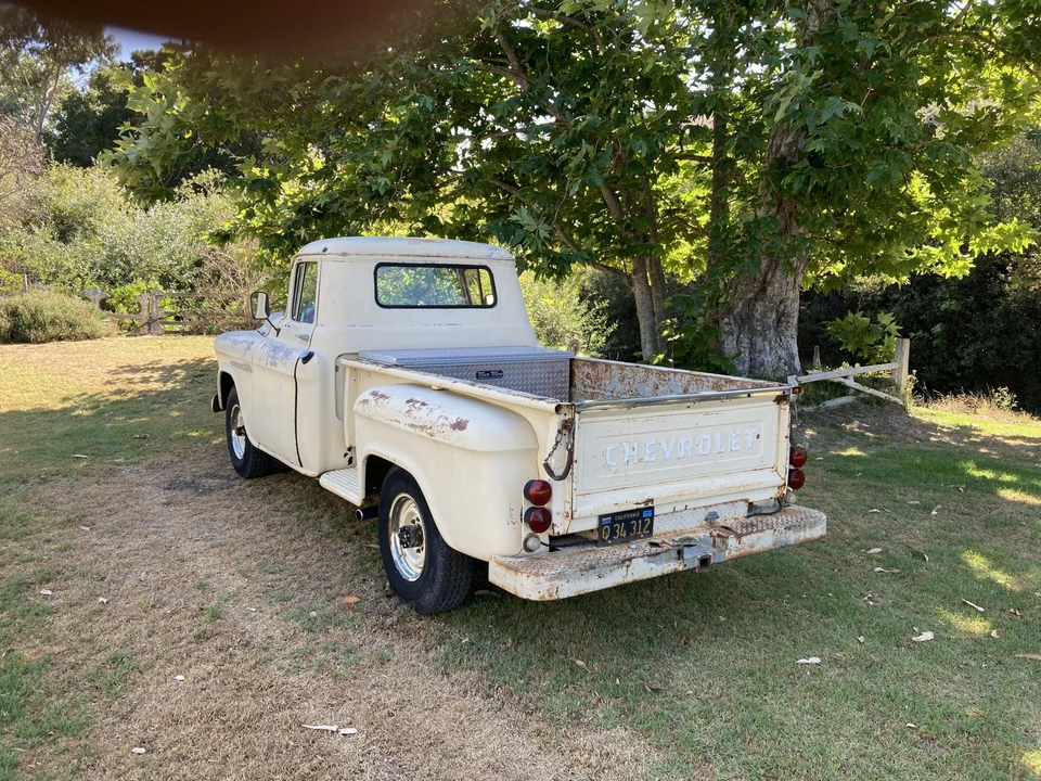 1955 Chevrolet Task Force - Image 15 of 31