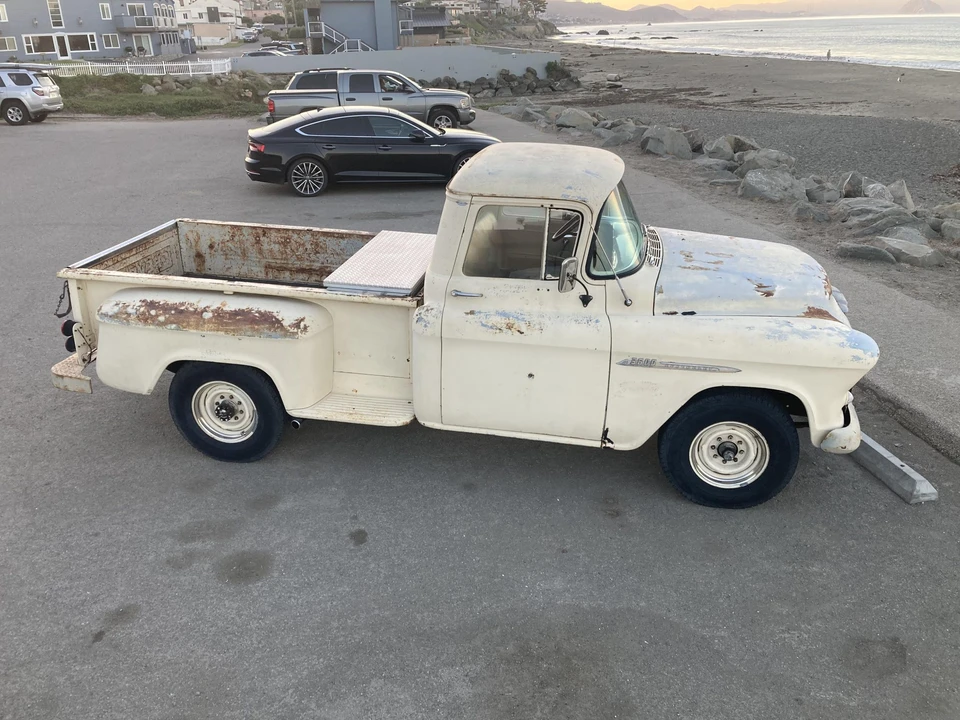 1955 Chevrolet Task Force - Image 24 of 31