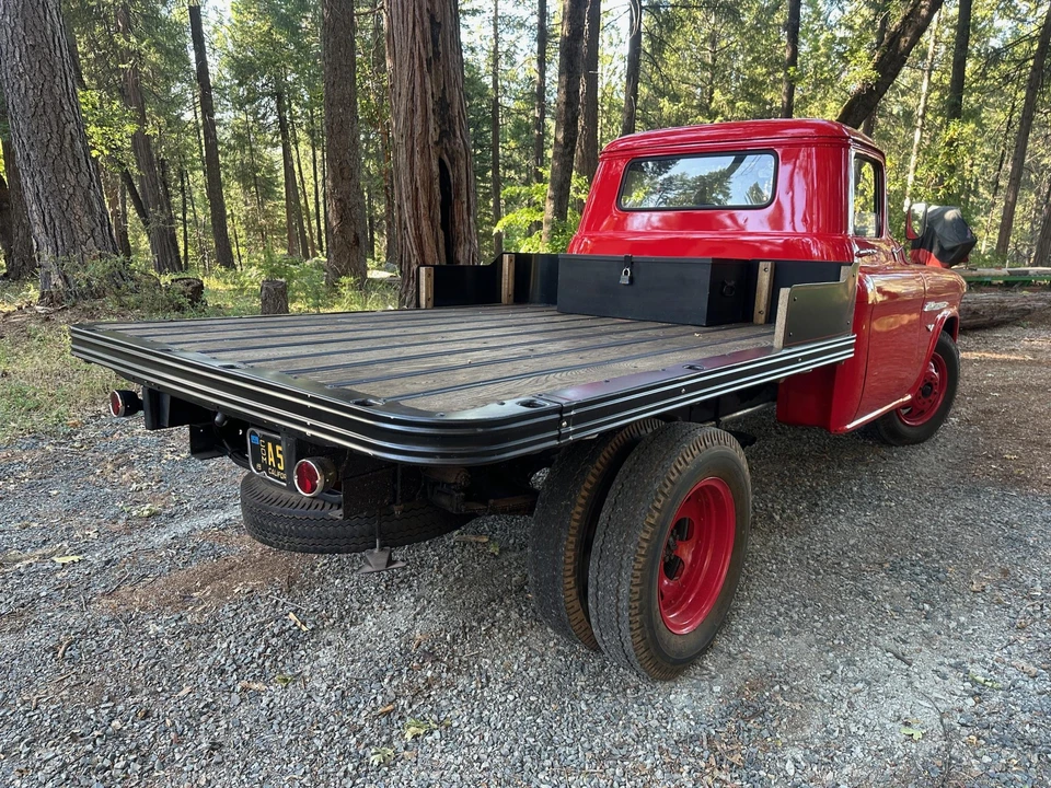 1955 Chevrolet Task Force - Image 12 of 31