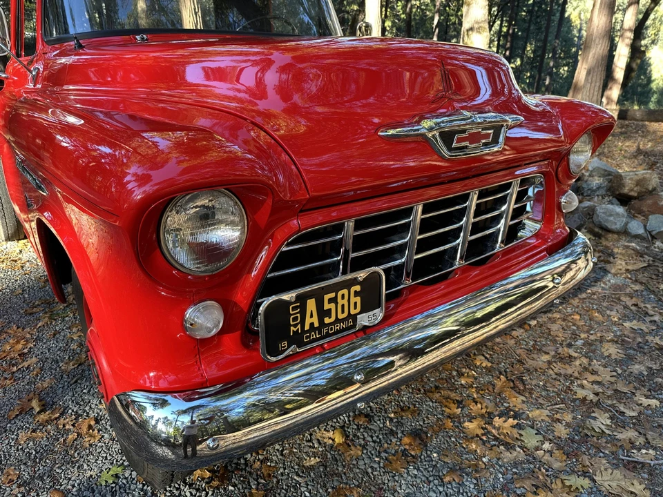 1955 Chevrolet Task Force - Image 25 of 31