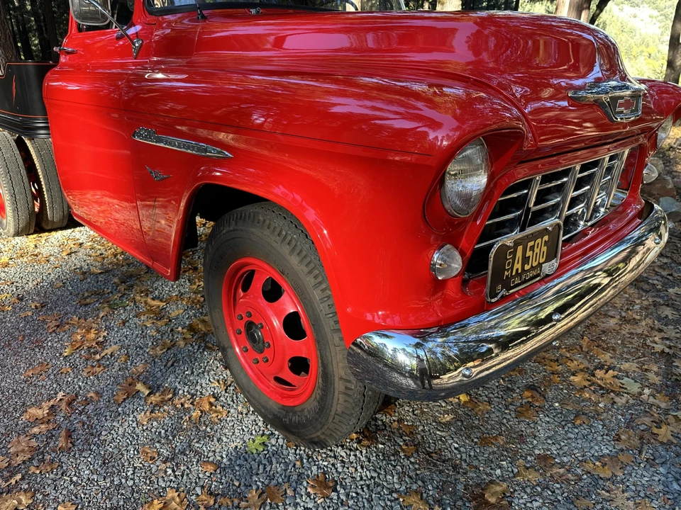 1955 Chevrolet Task Force - Image 23 of 31