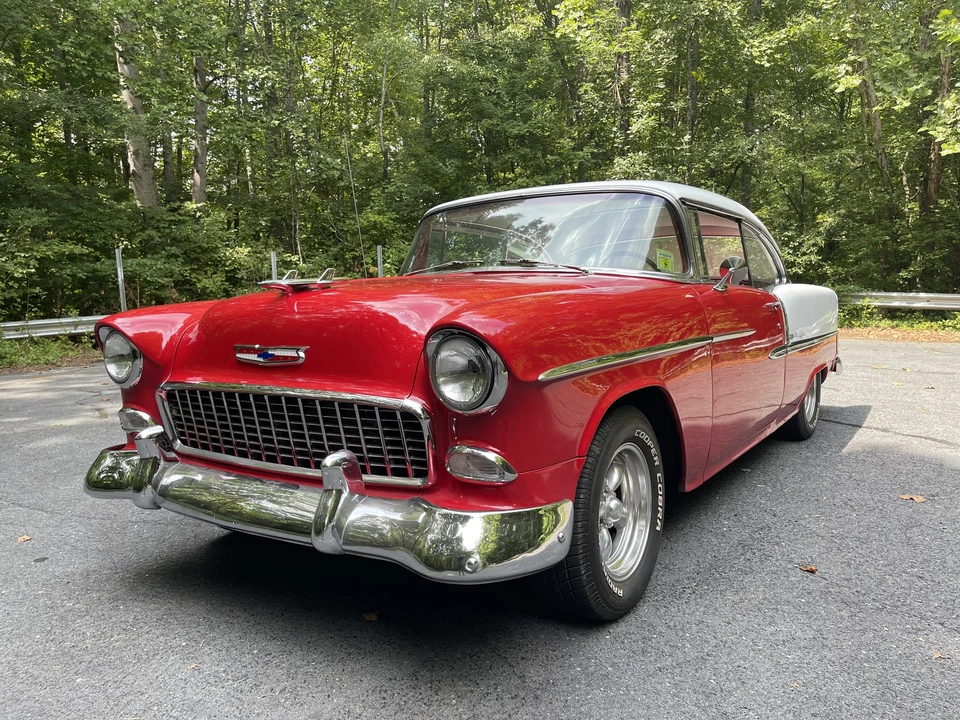 1955 Chevrolet Tri-Five Bel Air 2-Door Hardtop & Coupe - Image 4 of 31
