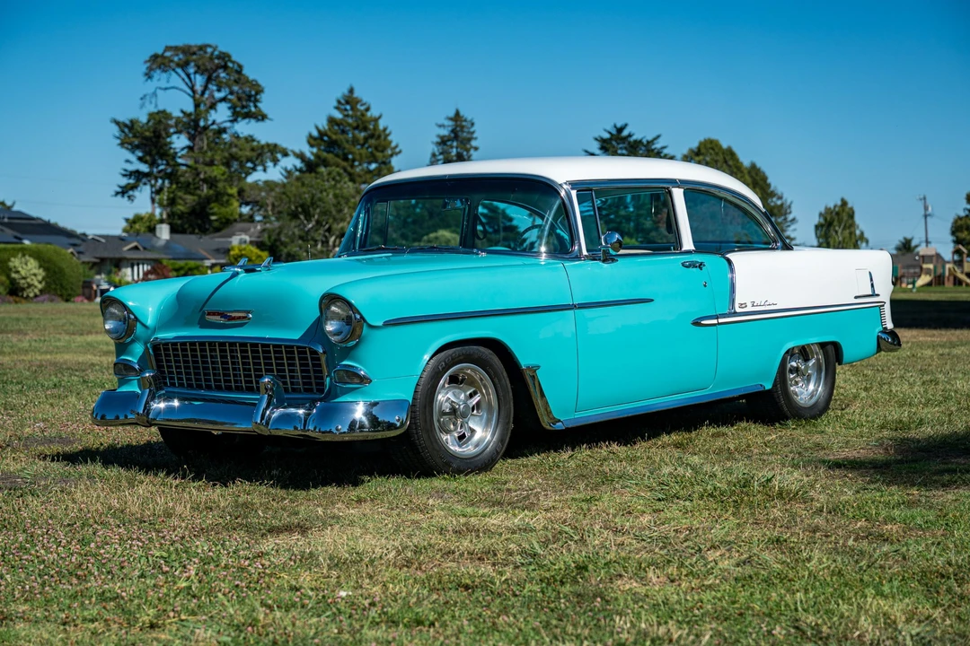 1955 Chevrolet Tri-Five Bel Air Sedan & Wagon - Image 9 of 31