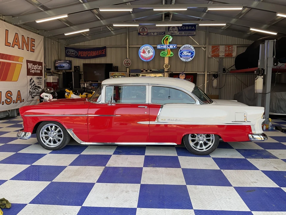 1955 Chevrolet Tri-Five Bel Air Sedan & Wagon - Image 3 of 31