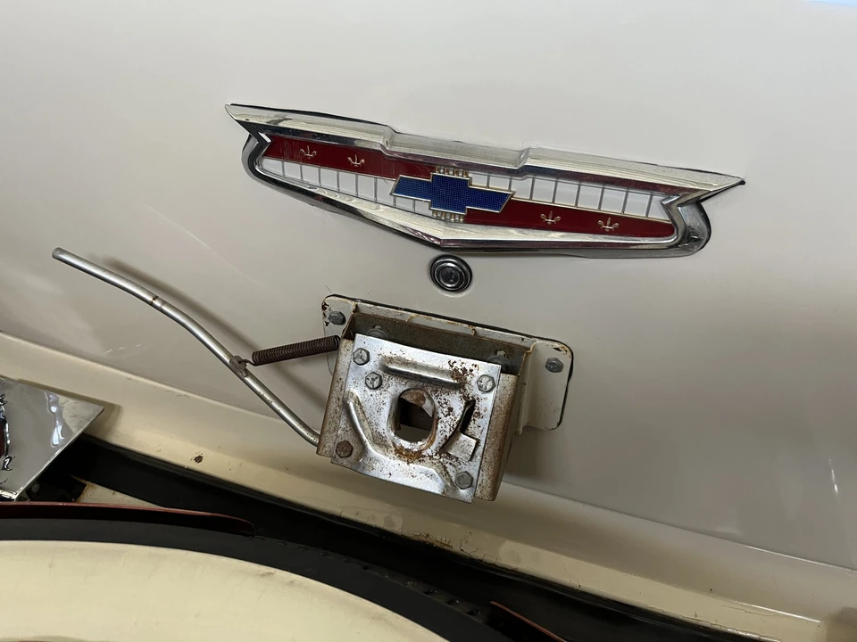 1955 Chevrolet Tri-Five Bel Air Convertible - Image 24 of 31