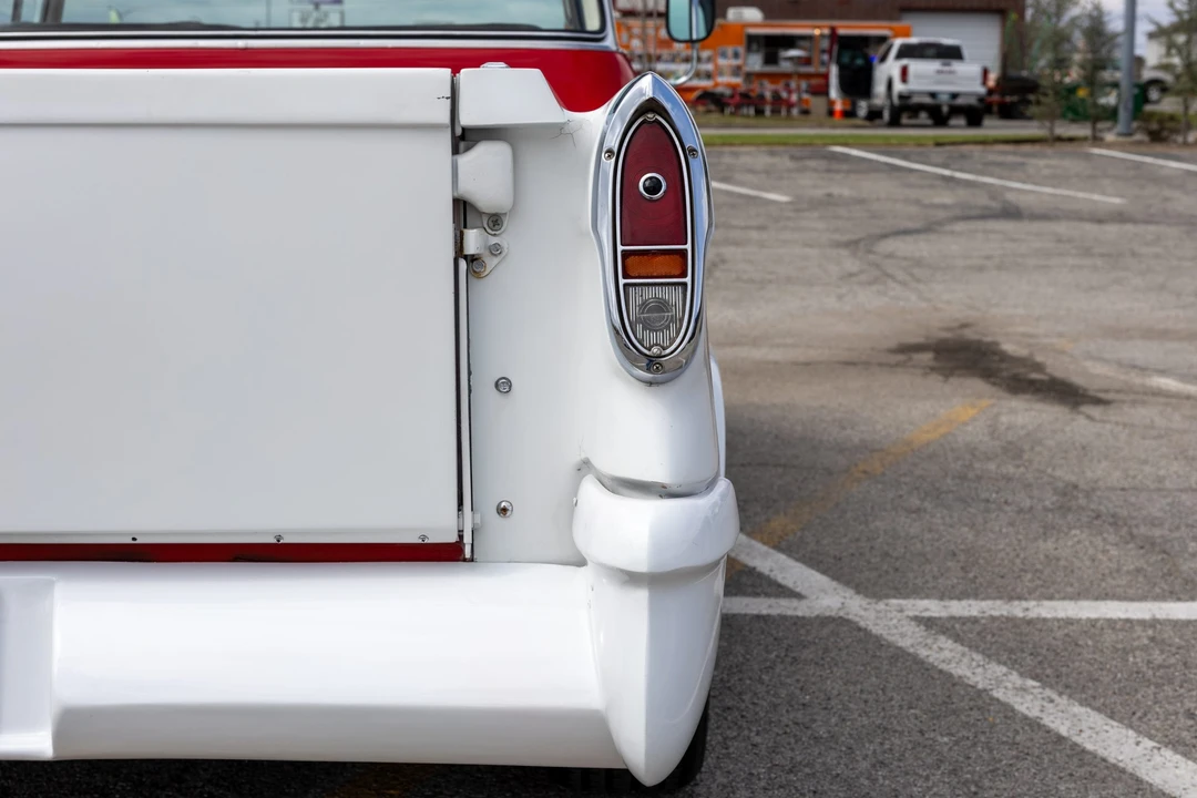 1955 Chevrolet Task Force - Image 29 of 31