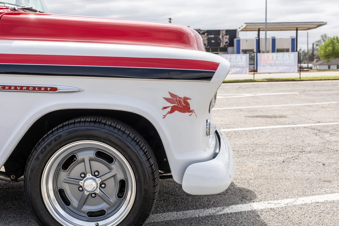1955 Chevrolet Task Force - Image 10 of 31