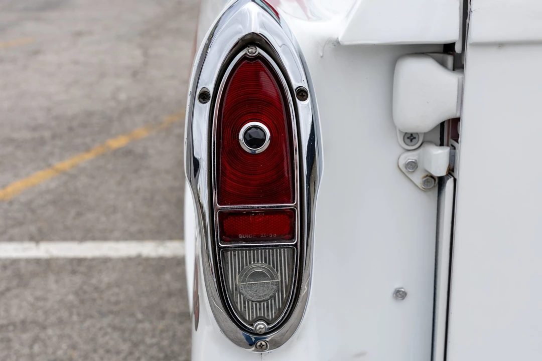1955 Chevrolet Task Force - Image 30 of 31