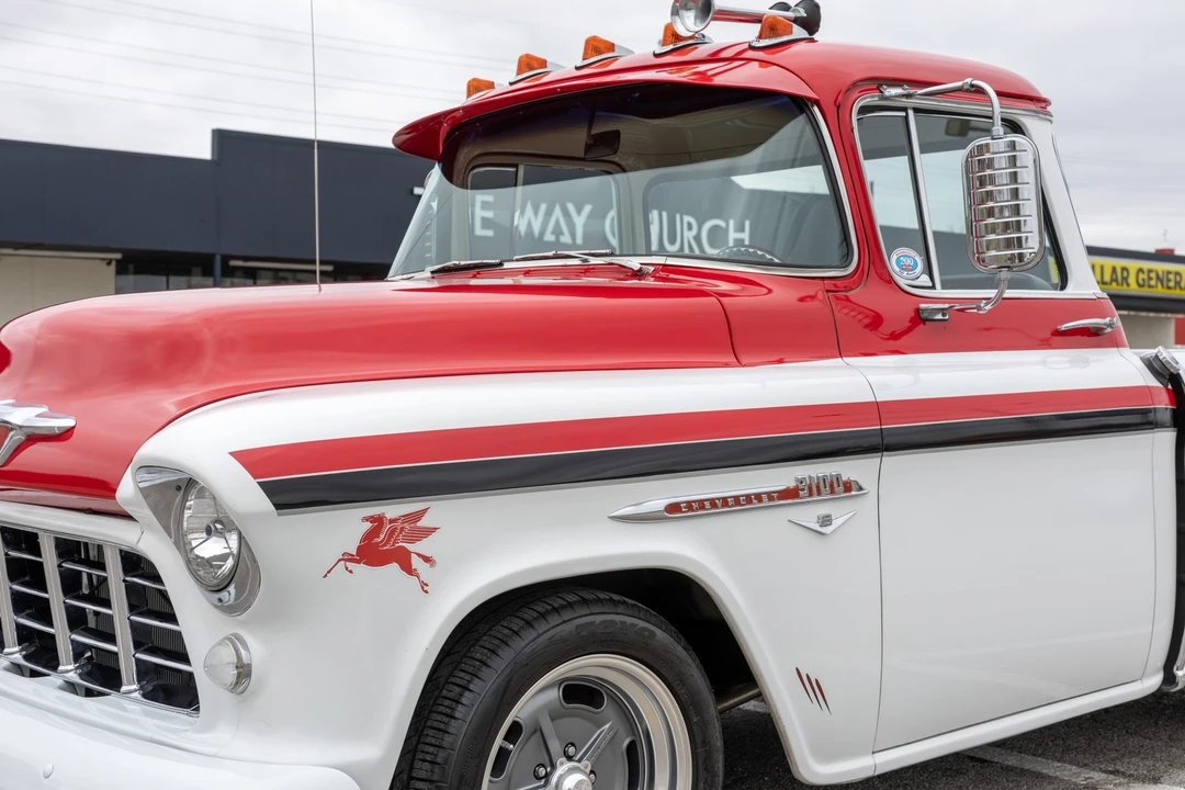 1955 Chevrolet Task Force - Image 15 of 31