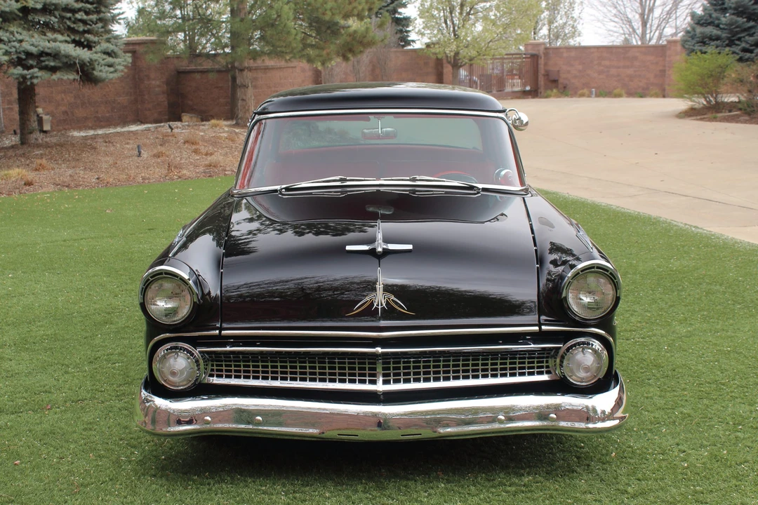 1955 Ford Fairlane 1st Gen - Image 18 of 31