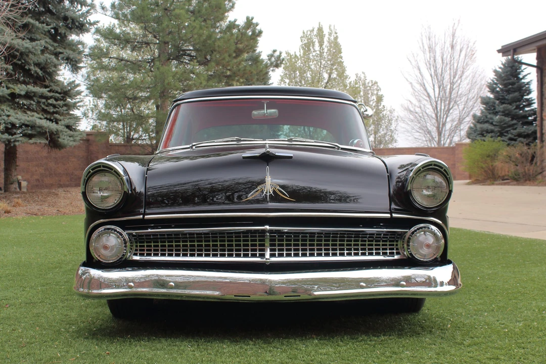 1955 Ford Fairlane 1st Gen - Image 19 of 31