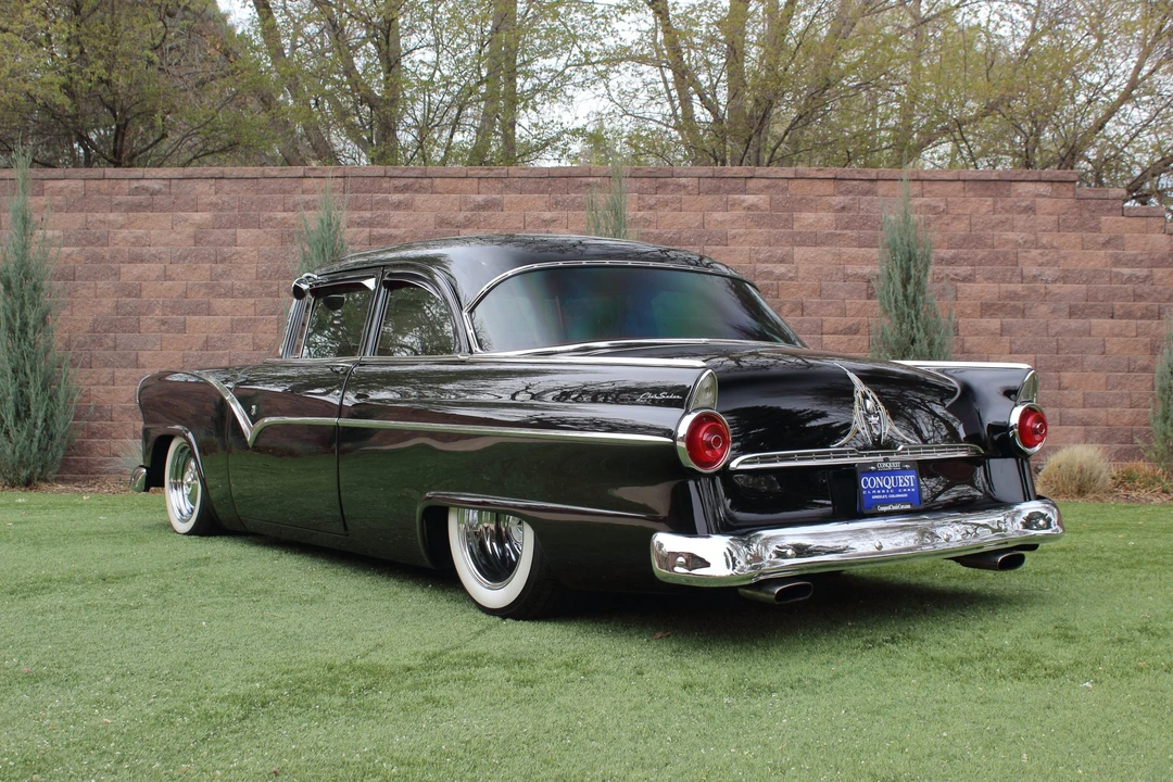 1955 Ford Fairlane 1st Gen - Image 10 of 31