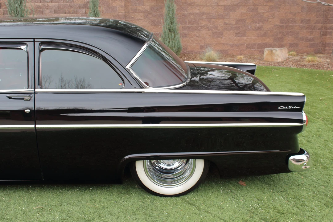 1955 Ford Fairlane 1st Gen - Image 30 of 31