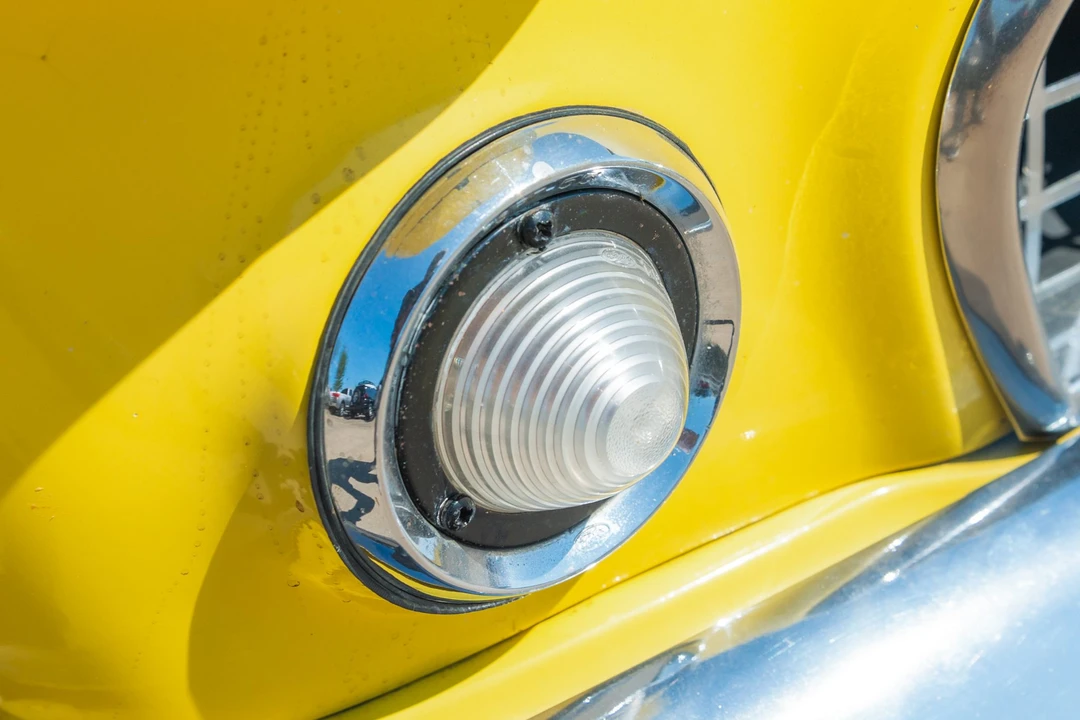1955 Ford Thunderbird 1st Gen - Image 23 of 31