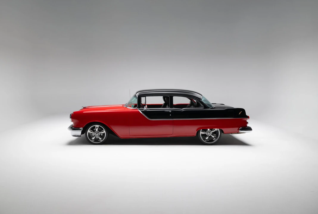 1955 Pontiac Chieftain - Image 11 of 31