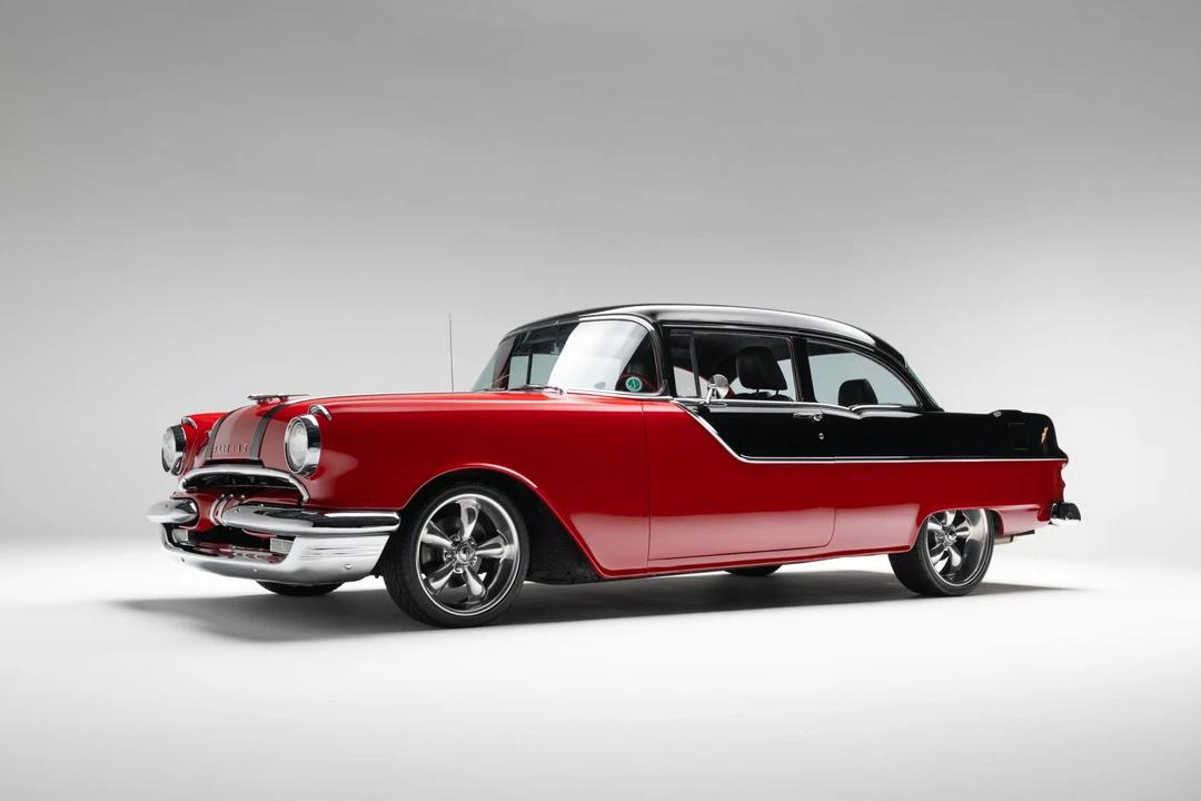 1955 Pontiac Chieftain - Image 4 of 31
