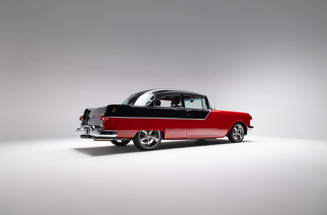 1955 Pontiac Chieftain - Image 26 of 31