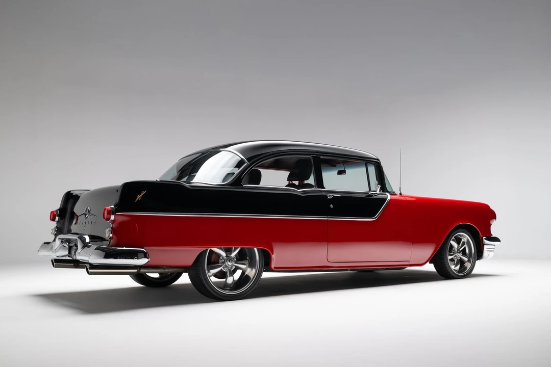 1955 Pontiac Chieftain - Image 28 of 31