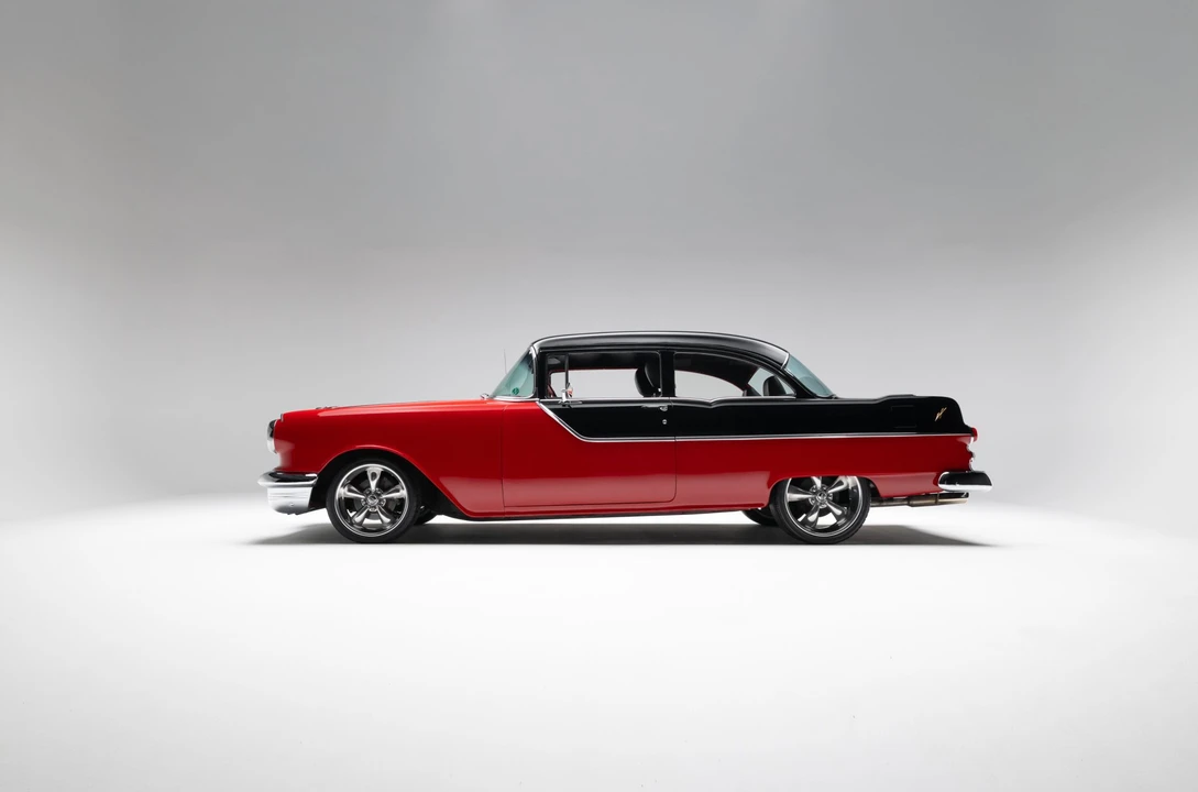 1955 Pontiac Chieftain - Image 8 of 31