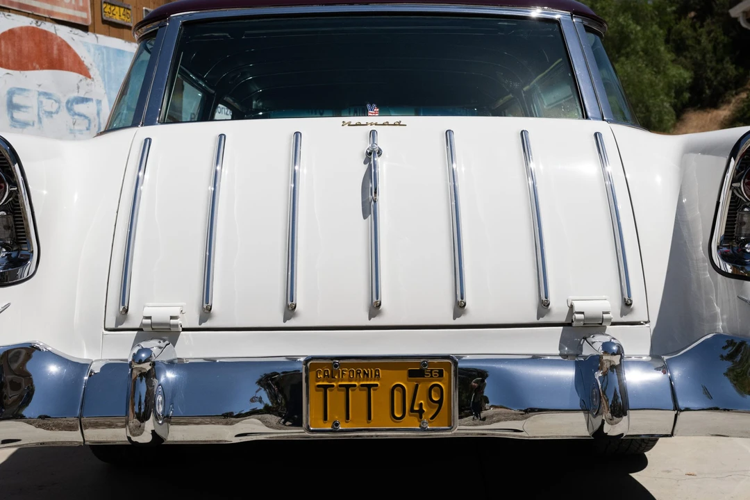 1956 Chevrolet Nomad - Image 30 of 31