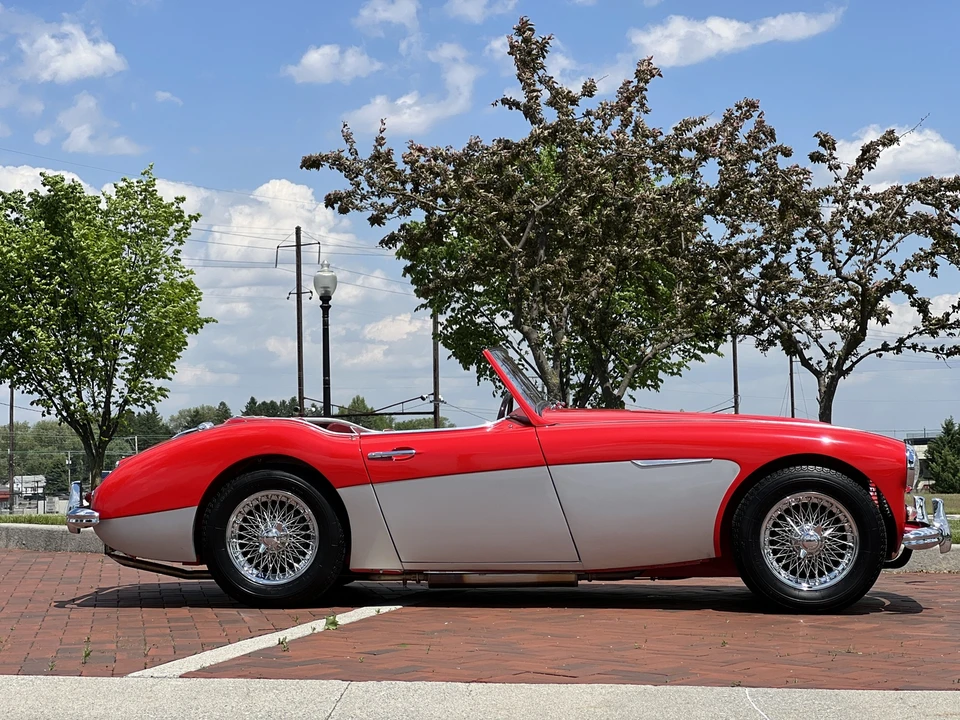 1957 Austin-Healey 100-6 - Image 5 of 31