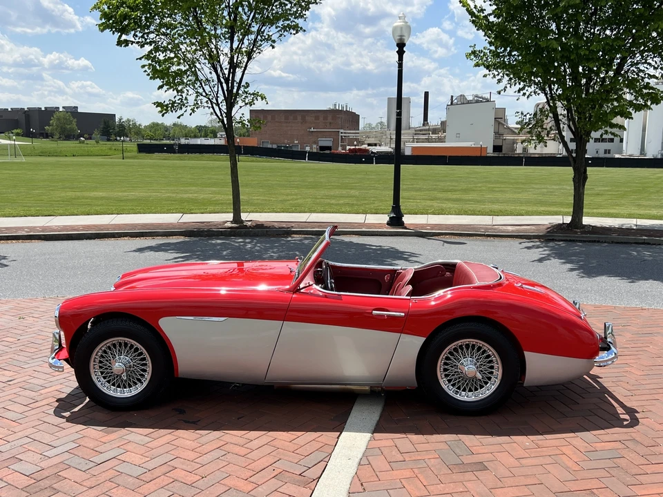 1957 Austin-Healey 100-6 - Image 15 of 31
