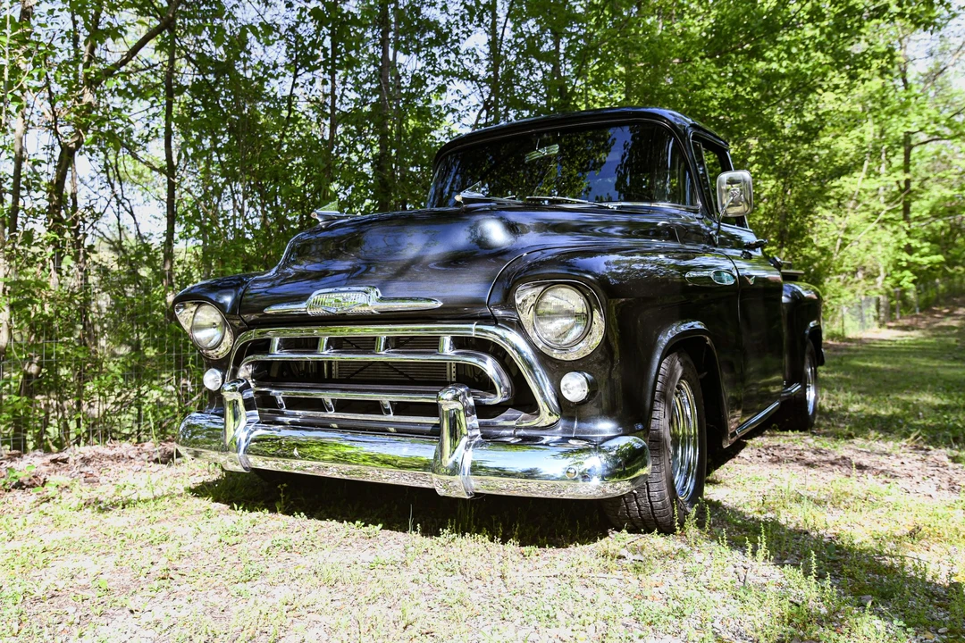 1957 Chevrolet Task Force - Image 4 of 31